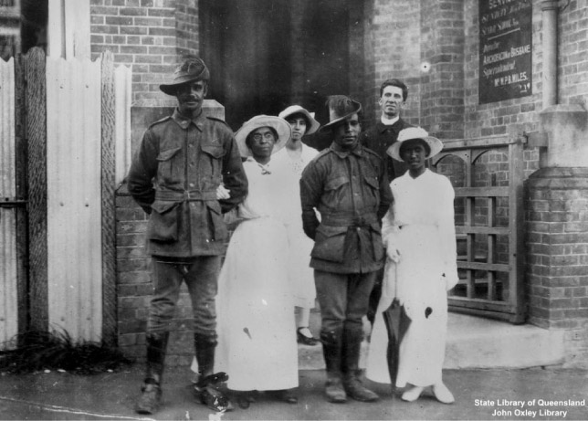 Source 16.12 Indigenous soldiers and their brides at a dual wedding in Brisbane after returning from the war